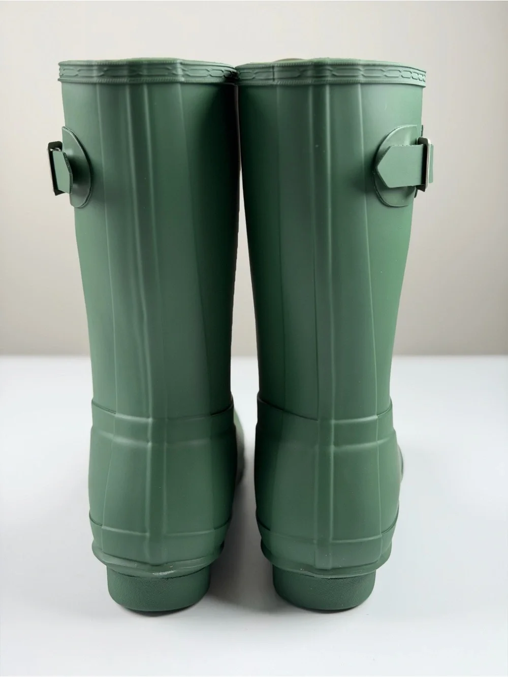 Hunter Women's Original Short Rain Boots in Hunter Green, Size 8